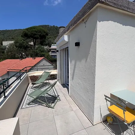 Panoramic Terrace With Sea View Casone On Foot 아파트